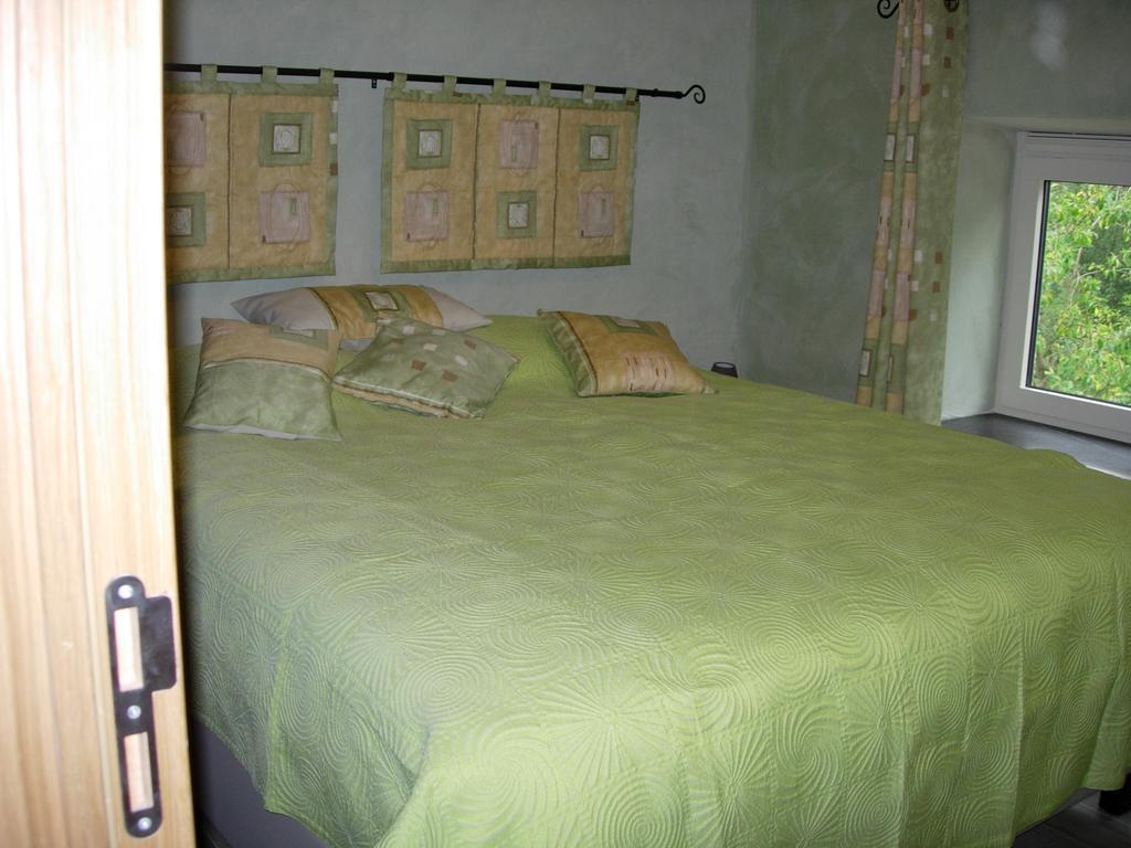 Gite Rural Le Falihou Braives Buitenkant foto