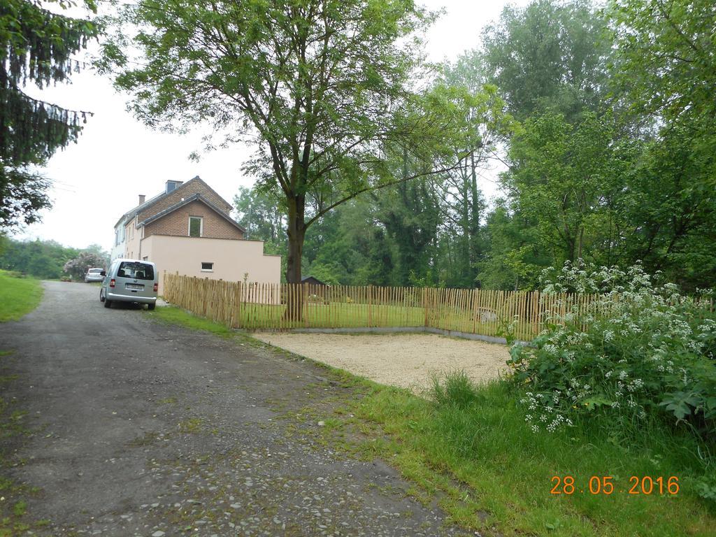 Gite Rural Le Falihou Braives Buitenkant foto